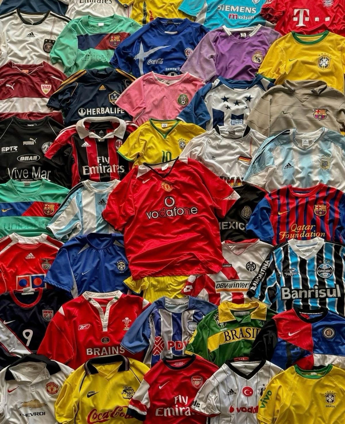 Retro fudbalski dresovi kolekcija