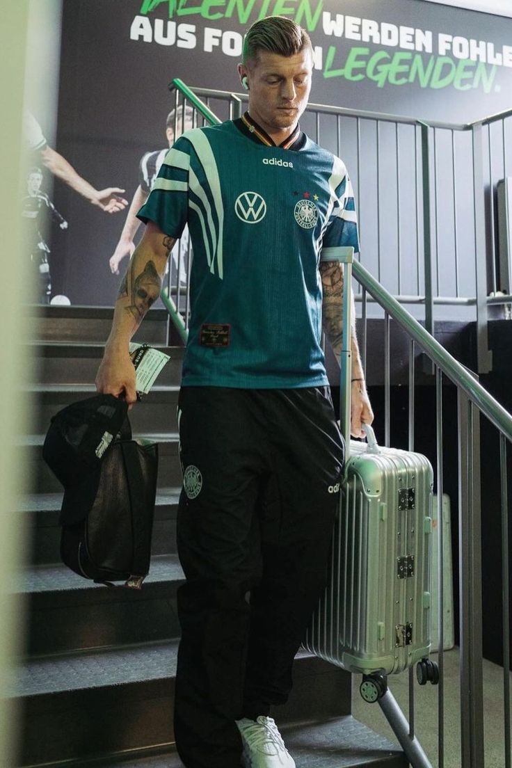 Retro fudbalski dresovi kolekcija