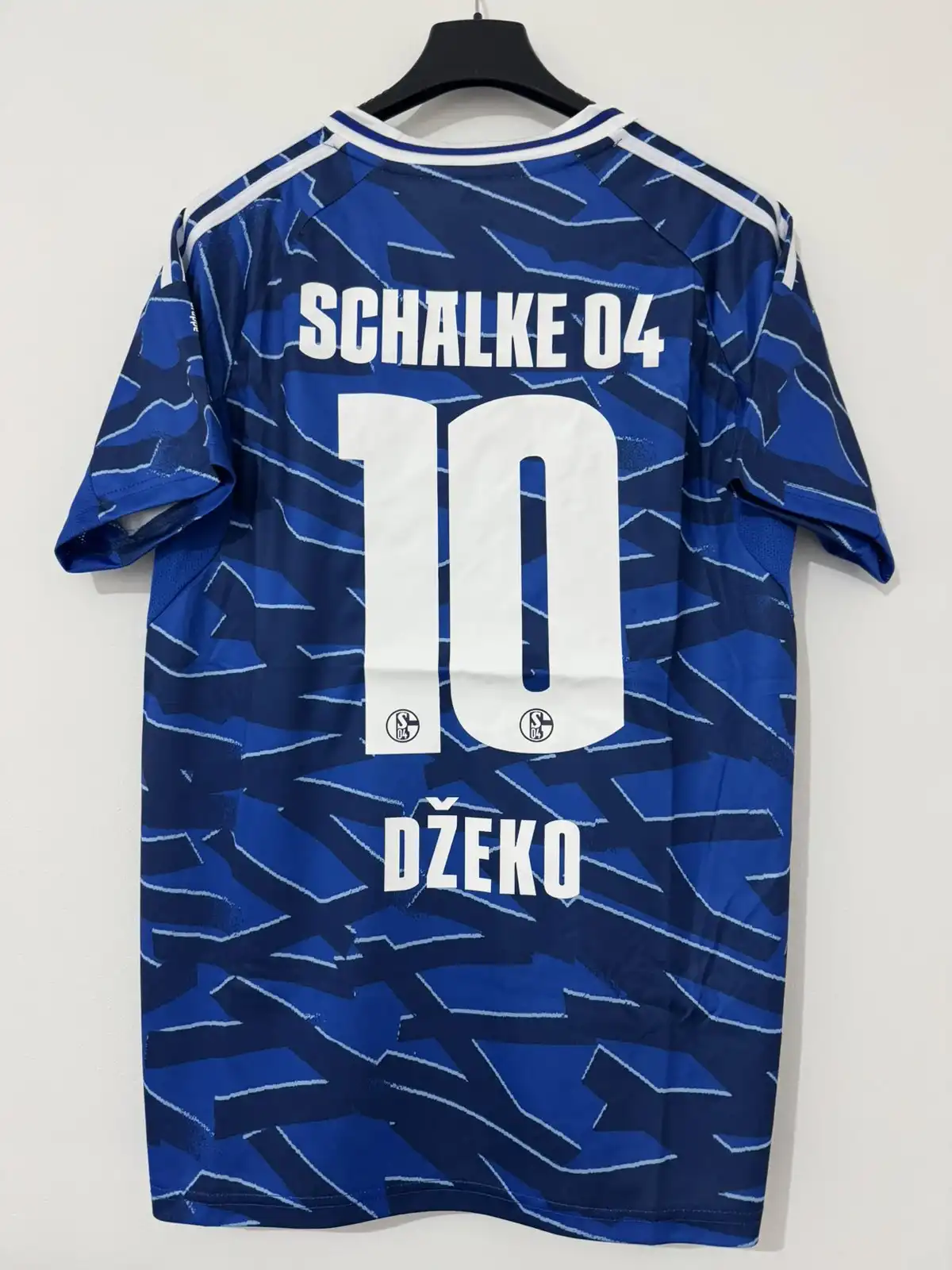 Schalke 2025/26 domaci dres DZEKO #10 - veličina S - dostupno na stanju