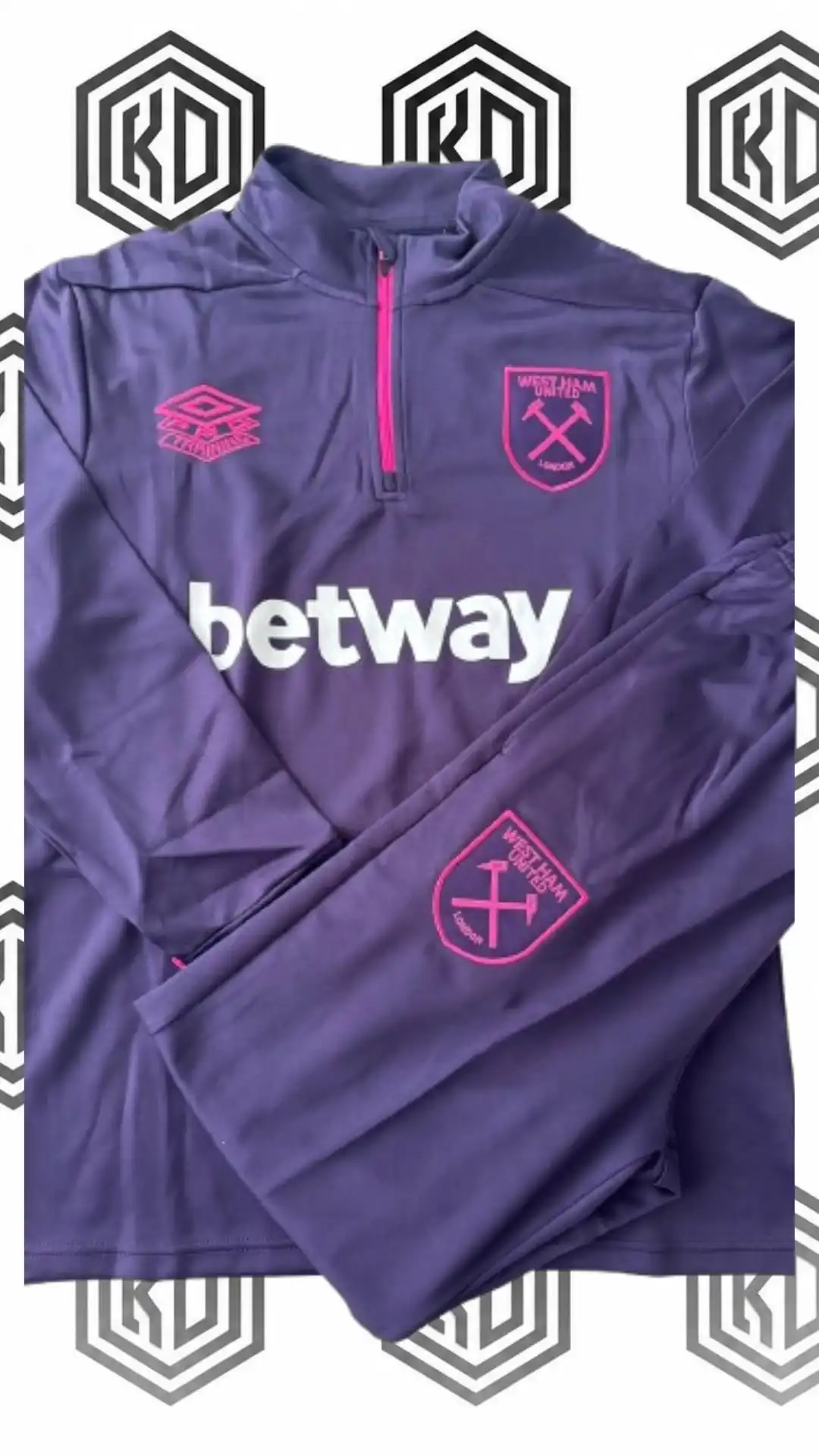 West Ham trening trenerka (komplet) - veličina L - dostupno na stanju