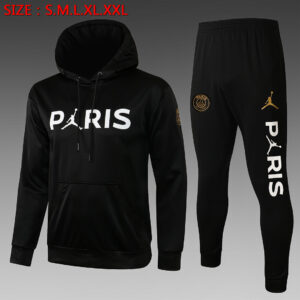 Dres Komplet s kapuljačom PSG Jordan 21/22 – crni, bijeli detalji, natpis na prsima