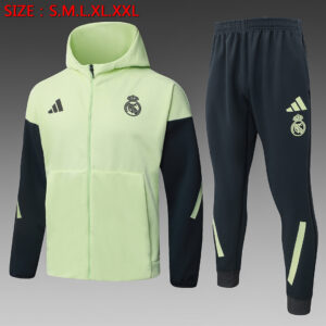 Dres Komplet s kapuljačom Real Madrid 25/26 – svijetlozeleni