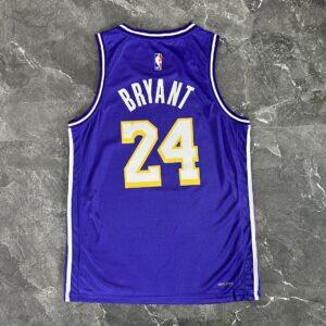 Dres NBA dres Los Angeles Lakers 2026 limitirana Jumpman edicija – Bryant, broj 24