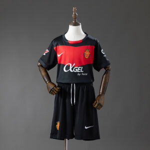Dres Dječiji komplet – Mallorca treći 25/26