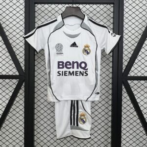 Dres Dječiji komplet – Real Madrid domaći 06/07