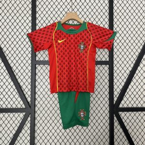 Dres Dječiji komplet – Portugal domaći 2004