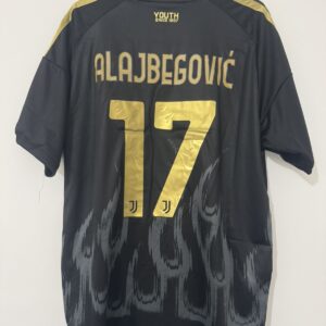 Dres FAN JUVENTUS 26/27 TREĆI ALAJBEGOVIĆ #17
